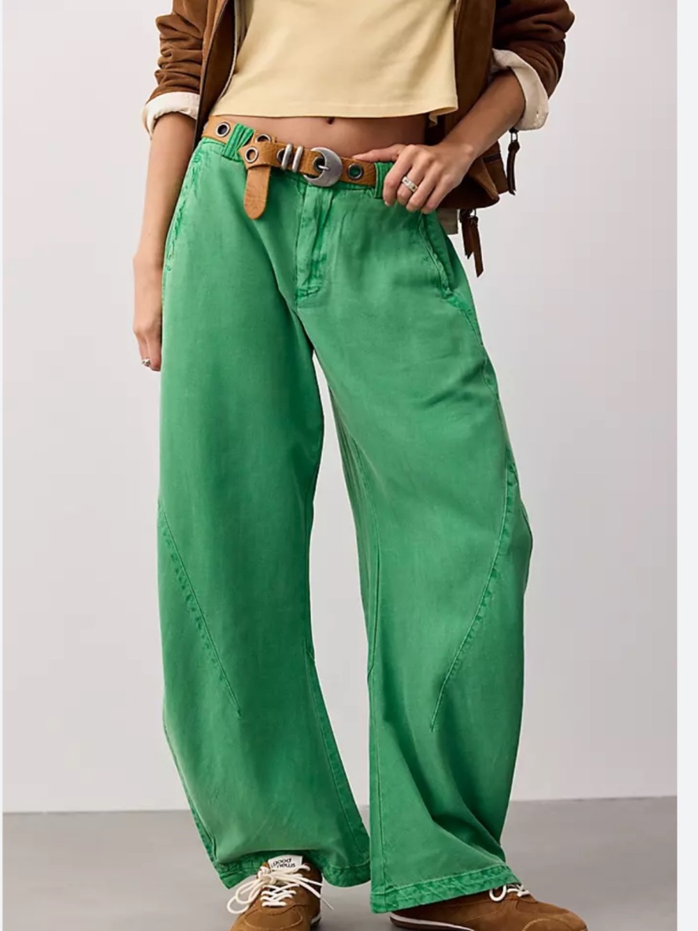 Easton Low-Rise Workwear Jeans
We The Free / Free People
NWT
Color- Jungle Glow